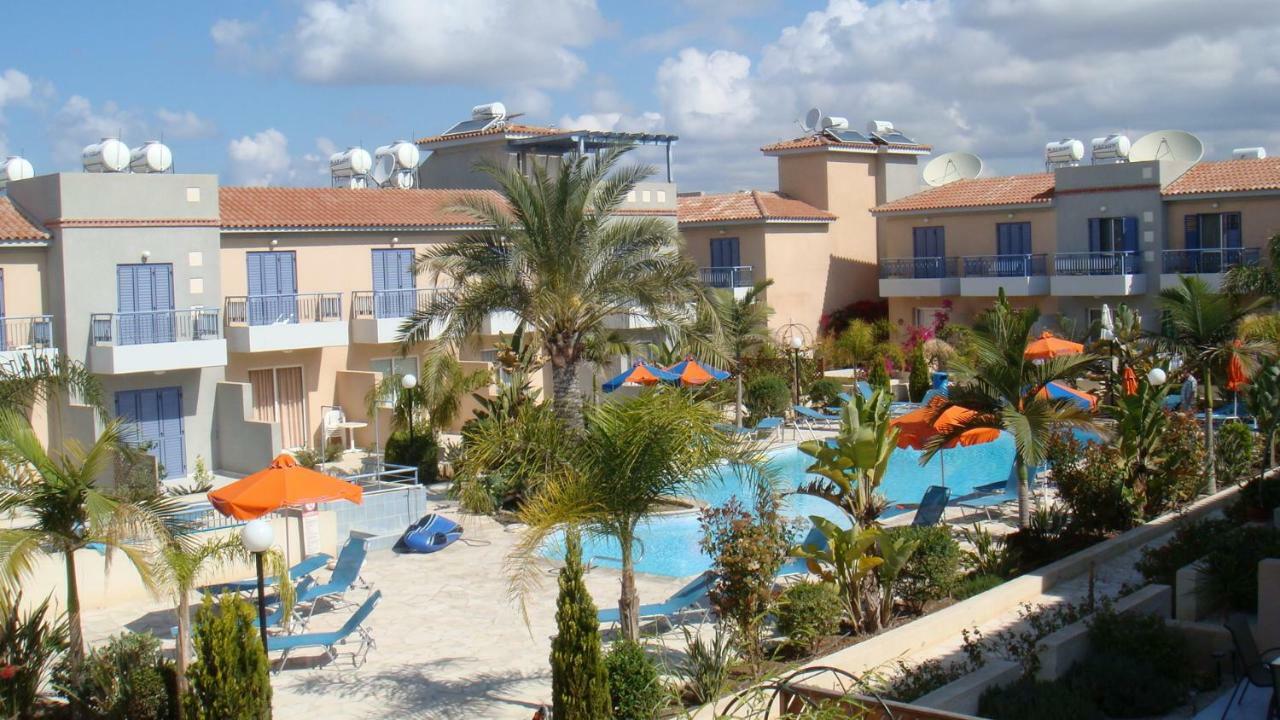 Helios Cottages Paphos Exterior photo